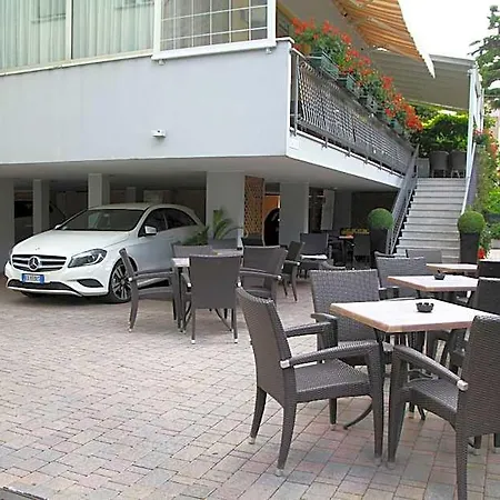 Hotel Bellerofonte